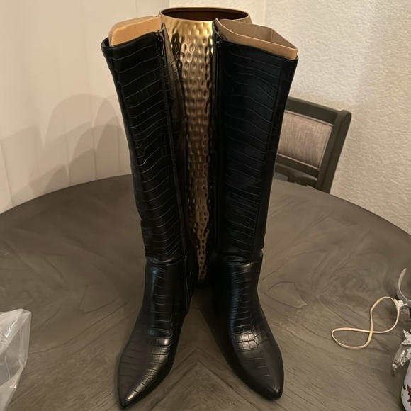 LIFESTRIDE Stratford Knee High Boots - Picture 2 of 6